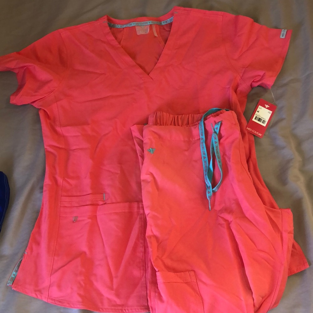 Med Couture Scrub Set